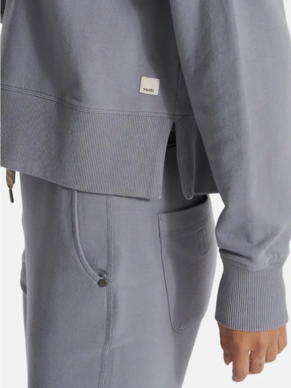 Vuori Slate Blue Pullover & Jogger set, Laguna slight color difference sz large!